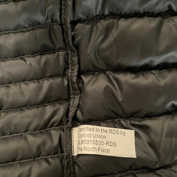 The North Face Mens Nylon Stretch Quilted Jacket Black M - Picture 9 of 12